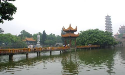 Zdjęcie CHINY / Fuzhou / Gongey Road / Xichan Buddhist Temple