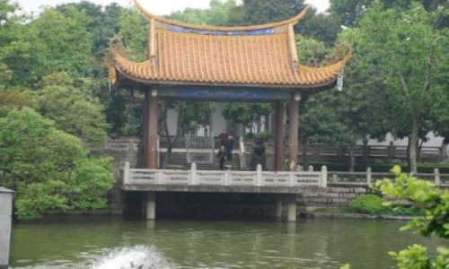 Zdjęcie CHINY / Fuzhou / Gongye Road / Xichan Buddhist Temple