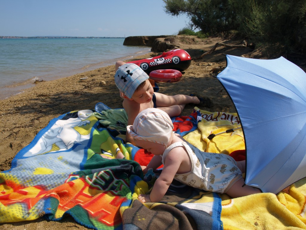 Zdjęcia: plaża koło Zadaru, Dalmacja, "Na dziko", CHORWACJA Zdjęcia: plaża koło Zadaru, Dalmacja, "Na dziko", CHORWACJA