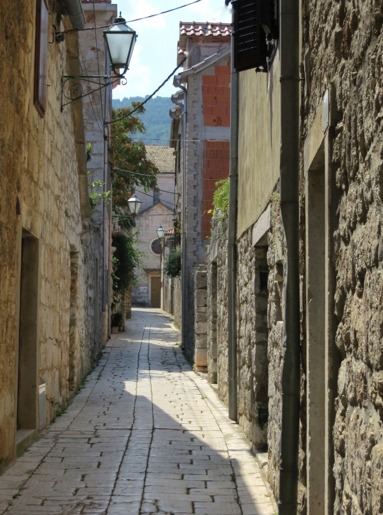Zdjęcia: Stari Grad, Hvar, w cieniu i chłodzie..., CHORWACJA Zdjęcia: Stari Grad, Hvar, w cieniu i chłodzie..., CHORWACJA
