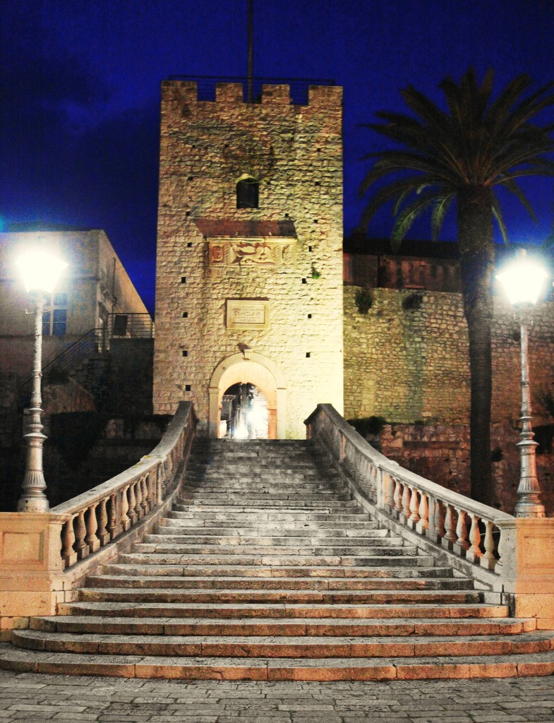 Zdjęcia: Korčula, Środkowa Dalmacja, Brama Lądowa nocą, CHORWACJA Zdjęcia: Korčula, Środkowa Dalmacja, Brama Lądowa nocą, CHORWACJA