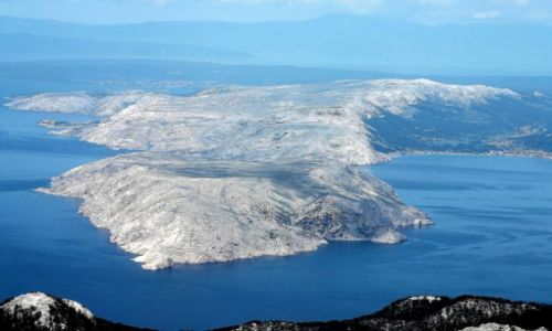 Zdjęcie CHORWACJA / - / niedaleko wyspy Rab / spojrzenie z Velebitu