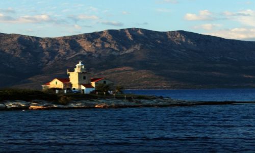 Zdjecie CHORWACJA / HVAR / SUURAJ / W DRODZE NA HVAR