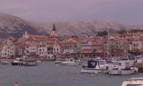 Zdjęcie CHORWACJA / Kvarner / Baska / Panorama na miasteczko Baska