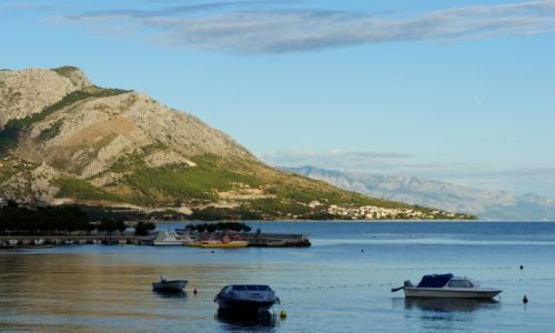 Zdjecie CHORWACJA / Dalmacja / w drodze ze Splitu do Makarskiej / przemierzajc Jadrank...