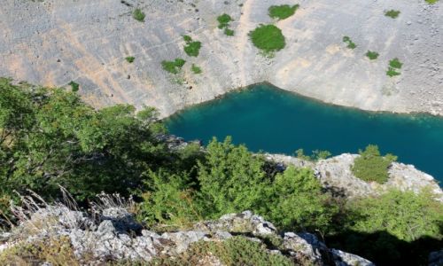 Zdjcie CHORWACJA / Dalmacja / Modro Jezero w Imotski / Modro Jezero bliej...