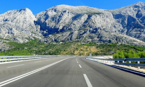 Zdjęcie CHORWACJA / Dalmacja / w drodze z Makarskiej do Imotski / radość podróżowania:)