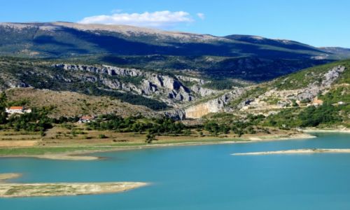 Zdjecie CHORWACJA / Dalmacja / Riice, Zeleno Jezero / drugi brzeg...