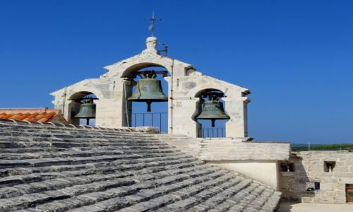 Zdjecie CHORWACJA / Hvar / Vrboska / na dachu, pod kopu fiokowego nieba...