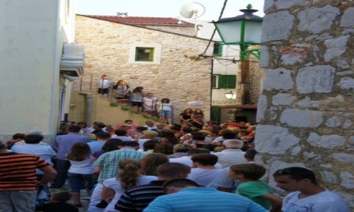 Zdjcie CHORWACJA / Szybenik / Vodice / Przed kocioem w Boe Ciao