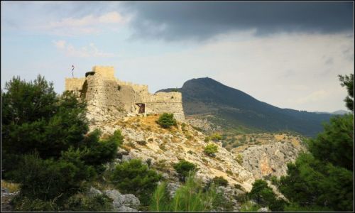 Zdjcie CHORWACJA / Dalmacja / Omis / Stari Grad Fortica