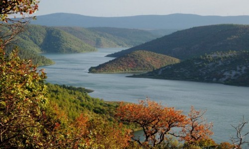 Zdjecie CHORWACJA / Dalmacja / Park Narodowy Krka / Visovako jezero...