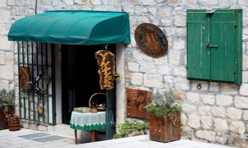 Zdjecie CHORWACJA / Riviera Makarska / Makarska / chwaa winogronom:)