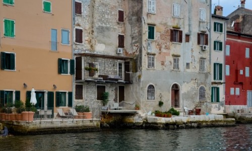 Zdjecie CHORWACJA / - / Rovinj / Tarasy