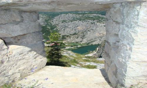 Zdjęcie CHORWACJA / DALMACJA / Stari Grad- Omisz / Okno na Swiat