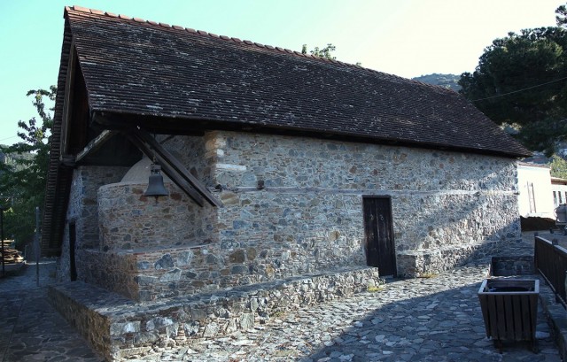 Zdj cia: Pedoulas, Góry Troodos,  Kościół Archangelos Michael XV w., CYPR Zdj cia: Pedoulas, Góry Troodos,  Kościół Archangelos Michael XV w., CYPR