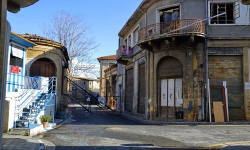 Zdjecie CYPR / Nikozja / Nikozja / Posterunek graniczny w centrum