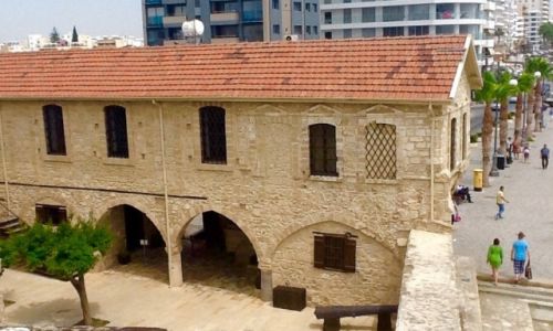 Zdjcie CYPR / Larnaka / Bulwar / Twierdza