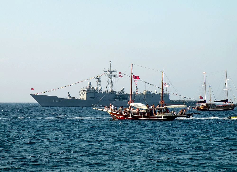 Zdjęcia: Girne, Kyrenia, Swięto , CYPR PÓŁNOCNY Zdjęcia: Girne, Kyrenia, Swięto , CYPR PÓŁNOCNY