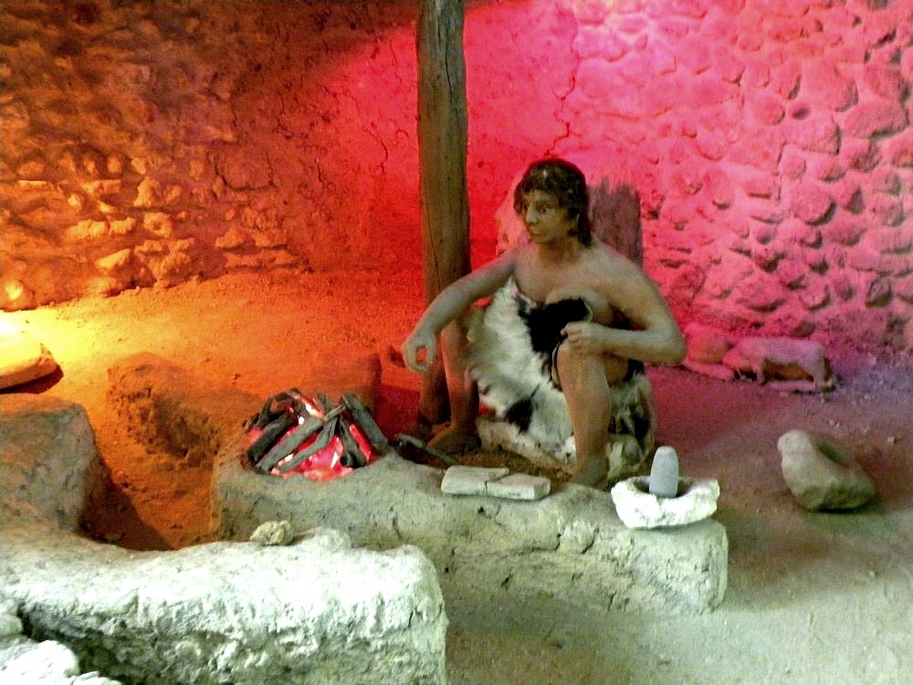 Zdjęcia: Girne, Kyrenia, Twierdza muzeum, z życia osadników, CYPR PÓŁNOCNY Zdjęcia: Girne, Kyrenia, Twierdza muzeum, z życia osadników, CYPR PÓŁNOCNY