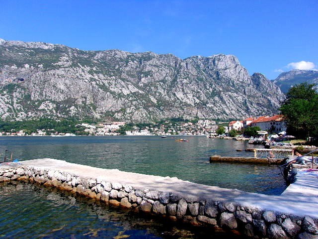 Zdj cia: Prcanj, Boka Kotorska, Otulone górami, CZARNOGÓRA Zdj cia: Prcanj, Boka Kotorska, Otulone górami, CZARNOGÓRA