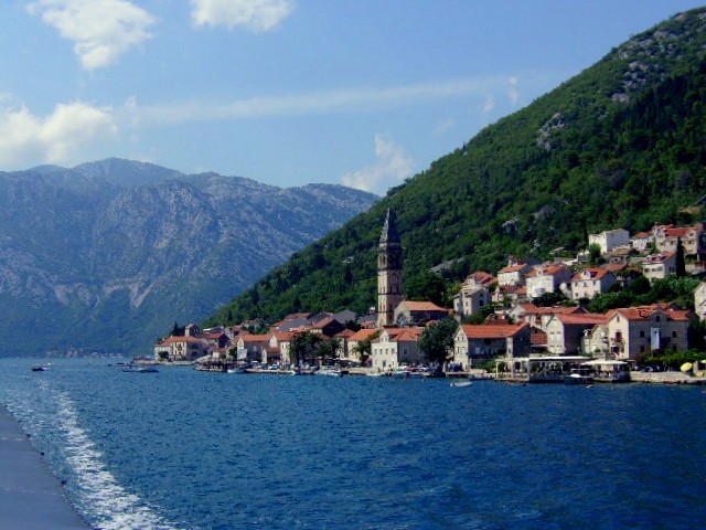 Zdj cia: Perast, Boka Kotorska, Perast został w tyle.., CZARNOGÓRA Zdj cia: Perast, Boka Kotorska, Perast został w tyle.., CZARNOGÓRA