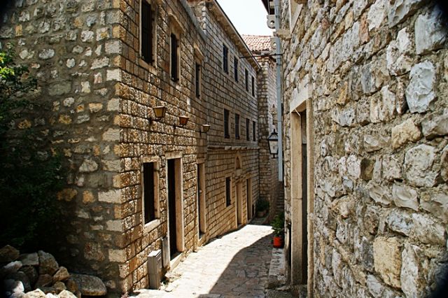 Zdjęcia: Ulcinj, uliczka..., CZARNOGÓRA Zdjęcia: Ulcinj, uliczka..., CZARNOGÓRA