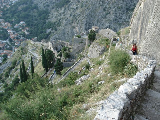 Zdjęcia: Kotor, Boka Kotorska, Wejście na górę, CZARNOGÓRA Zdjęcia: Kotor, Boka Kotorska, Wejście na górę, CZARNOGÓRA