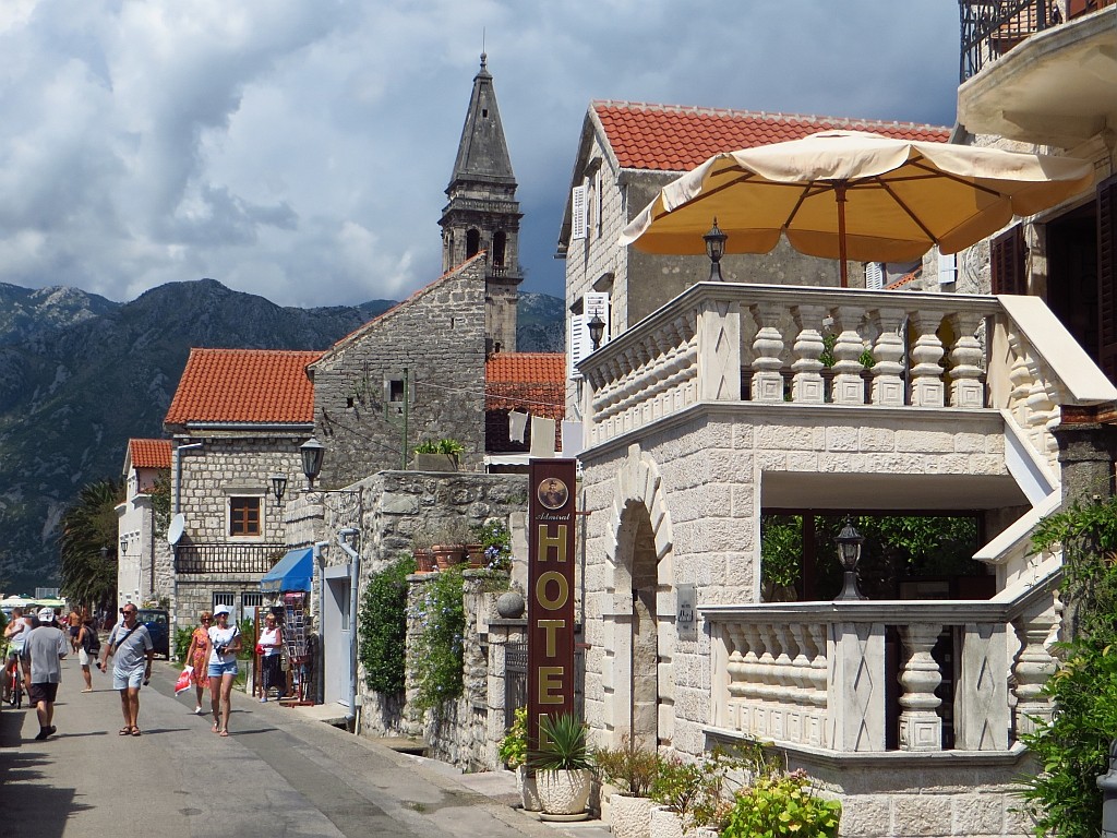 Zdjęcia: Perast, Boka Kotorska, Perast, CZARNOGÓRA Zdjęcia: Perast, Boka Kotorska, Perast, CZARNOGÓRA