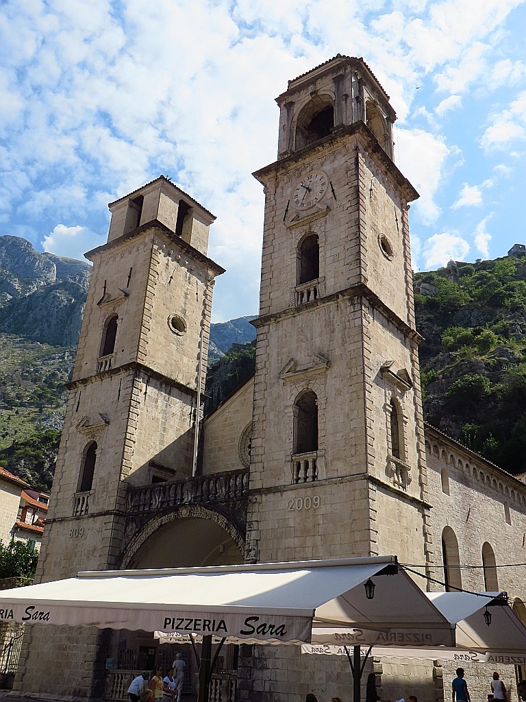 Zdjęcia: Kotor, Boka Kotorska, katedra św. Trifuna, CZARNOGÓRA Zdjęcia: Kotor, Boka Kotorska, katedra św. Trifuna, CZARNOGÓRA