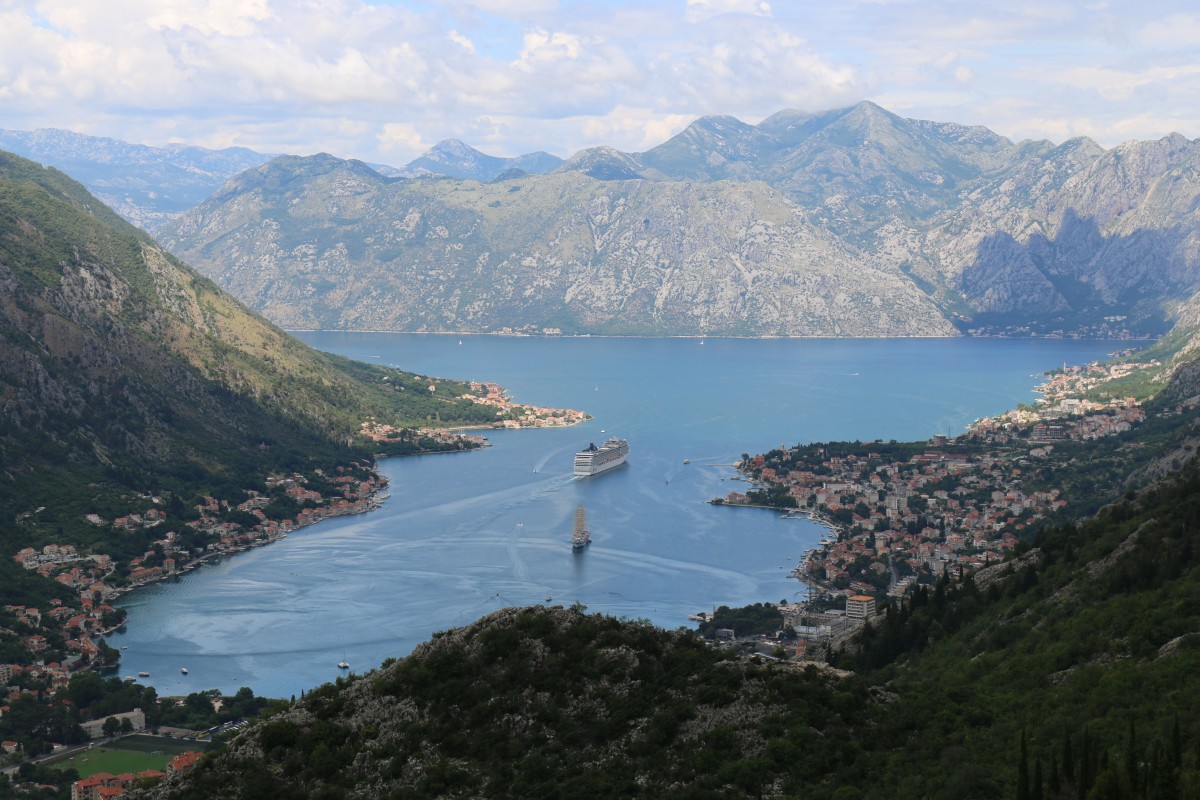 Zdjęcia:  KOTOR, BOKA KOTORSKA, WJAZD NA LOVĆEN  2018, CZARNOGÓRA Zdjęcia:  KOTOR, BOKA KOTORSKA, WJAZD NA LOVĆEN  2018, CZARNOGÓRA