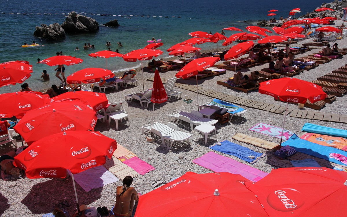 Zdjęcia: Herceg Novi, Jedna z czarnogórskich plaż, CZARNOGÓRA Zdjęcia: Herceg Novi, Jedna z czarnogórskich plaż, CZARNOGÓRA