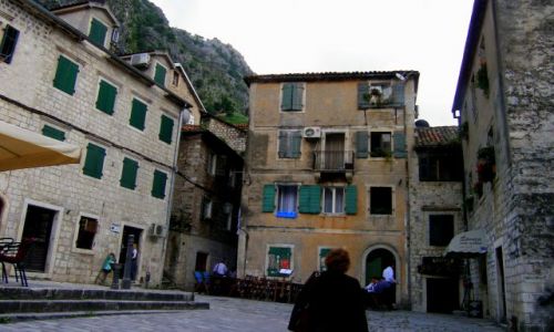 Zdjecie CZARNOGRA / - / Kotor / Dalsze placyki