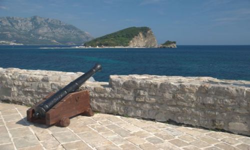 Zdjęcie CZARNOGÓRA / Budva / widok ze starego miasta / Wyspa Św. Mikołaja