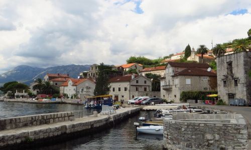 Zdjęcie CZARNOGÓRA / Boka Kotorska / Perast / Perast