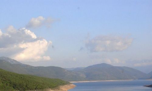 Zdjecie CZARNOGÓRA / Czarnogóra / Wybrzeże / Jezioro