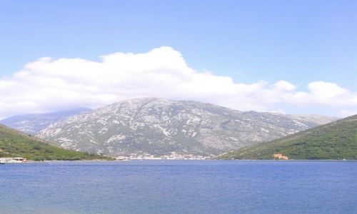 Zdjecie CZARNOGÓRA / Czarnogóra / Okolice Herceg - Novi / Jezioro