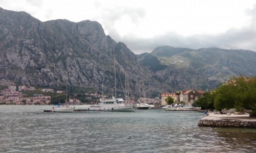 Zdjecie CZARNOGRA / Kotor / Prcanj / Zatoka Kotorska
