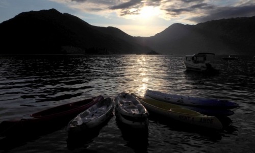 Zdjcie CZARNOGRA / Zatoka Kotorska / Perast /  zmierzch, wic – chyba ju czas...