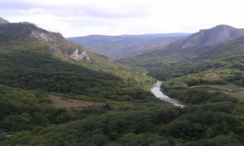 Zdjcie CZARNOGRA / kanion Tary / most / widok z mostu