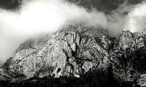 Zdjecie CZARNOGRA / brak / Kotor / Gra nad Kotorem