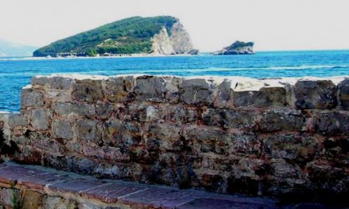 Zdjecie CZARNOGRA / brak / Budva / Widok z murw starwki Budvy na Morze Adriatyckie