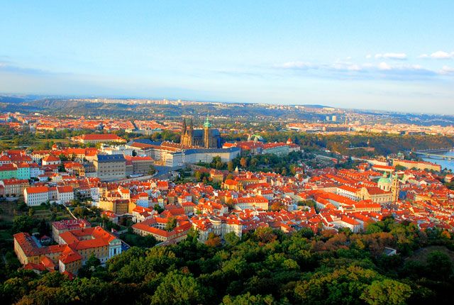 Zdjęcia: Praga, Widok z wieży widokowej na wzgórzu Petrin, CZECHY Zdjęcia: Praga, Widok z wieży widokowej na wzgórzu Petrin, CZECHY