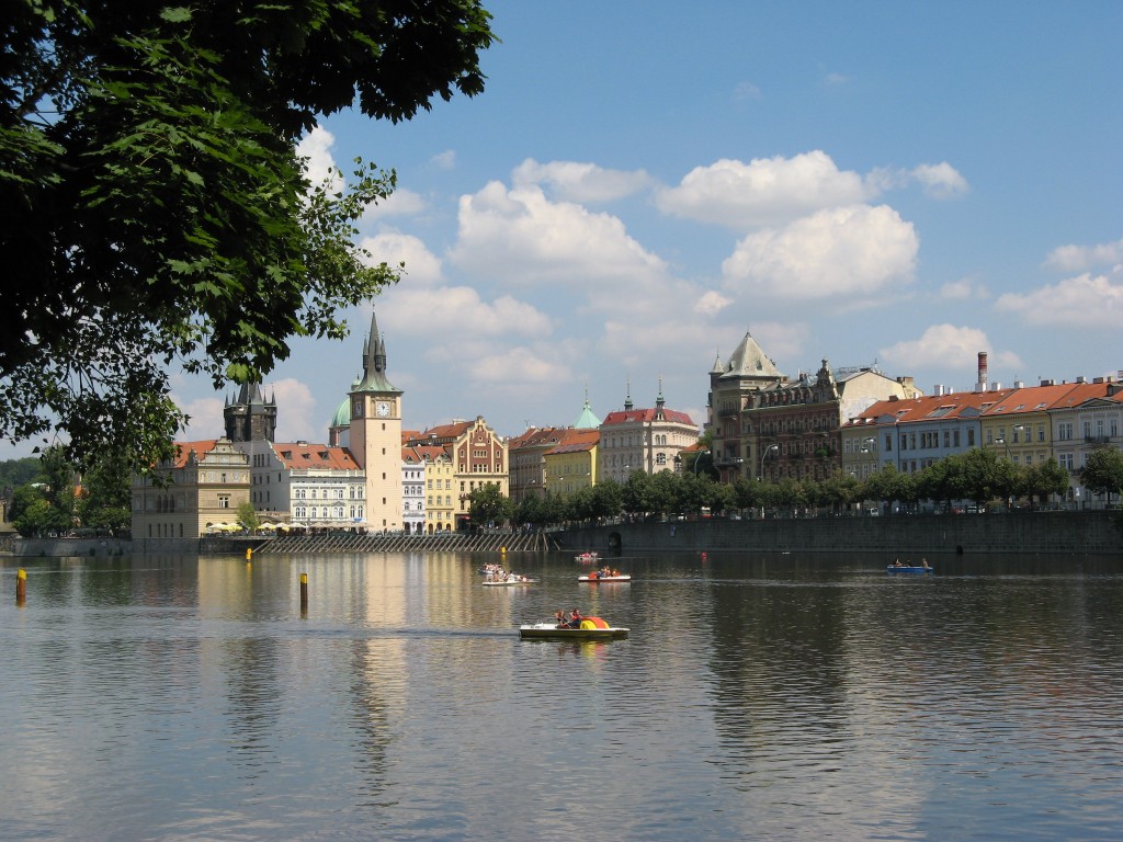 Zdjęcia: Wełtawa, Praga, Relaks na wodzie, CZECHY Zdjęcia: Wełtawa, Praga, Relaks na wodzie, CZECHY