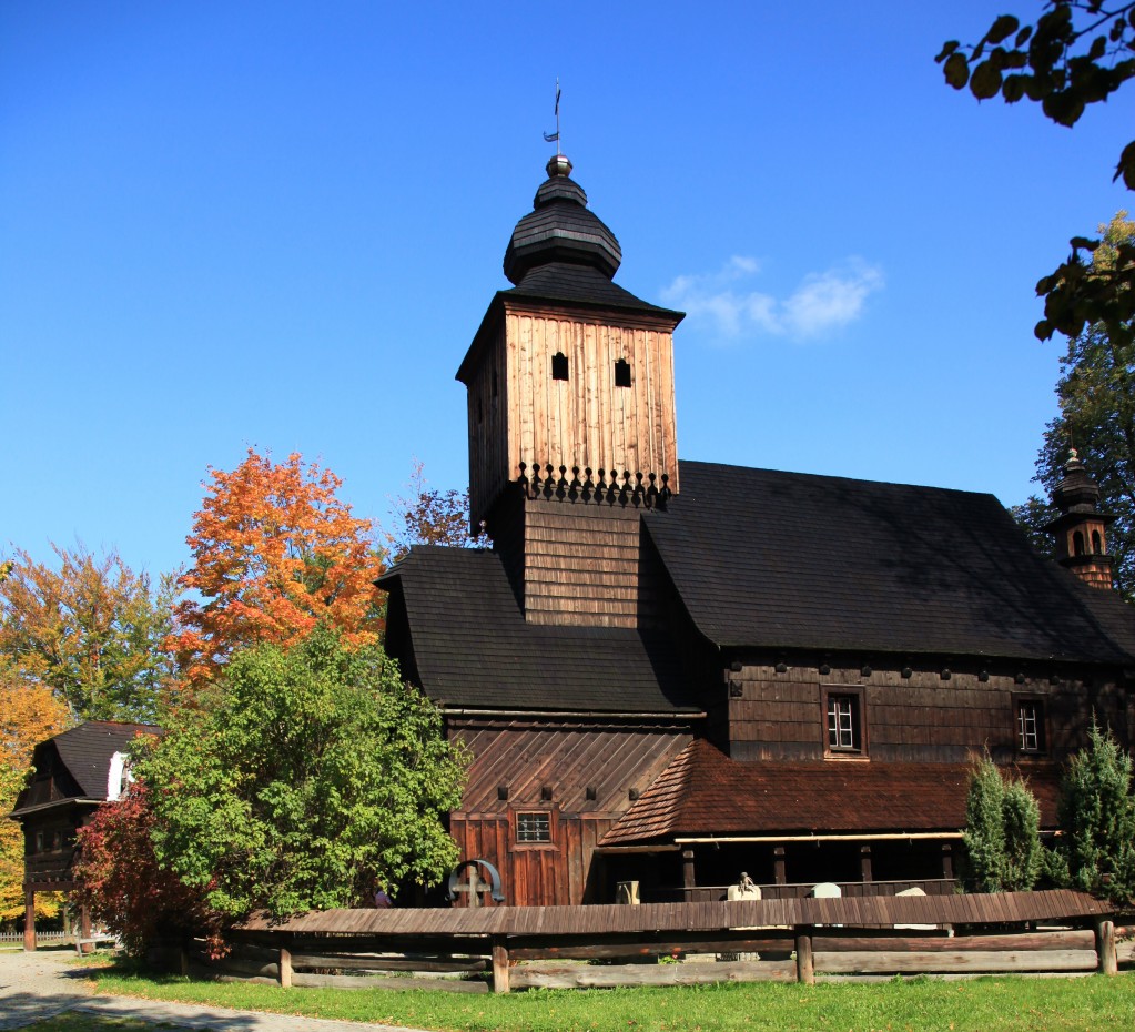 Zdjęcia:  Rożnov, Muzeum Wołoskie, Morawy, Kościół św. Anny, CZECHY Zdjęcia:  Rożnov, Muzeum Wołoskie, Morawy, Kościół św. Anny, CZECHY