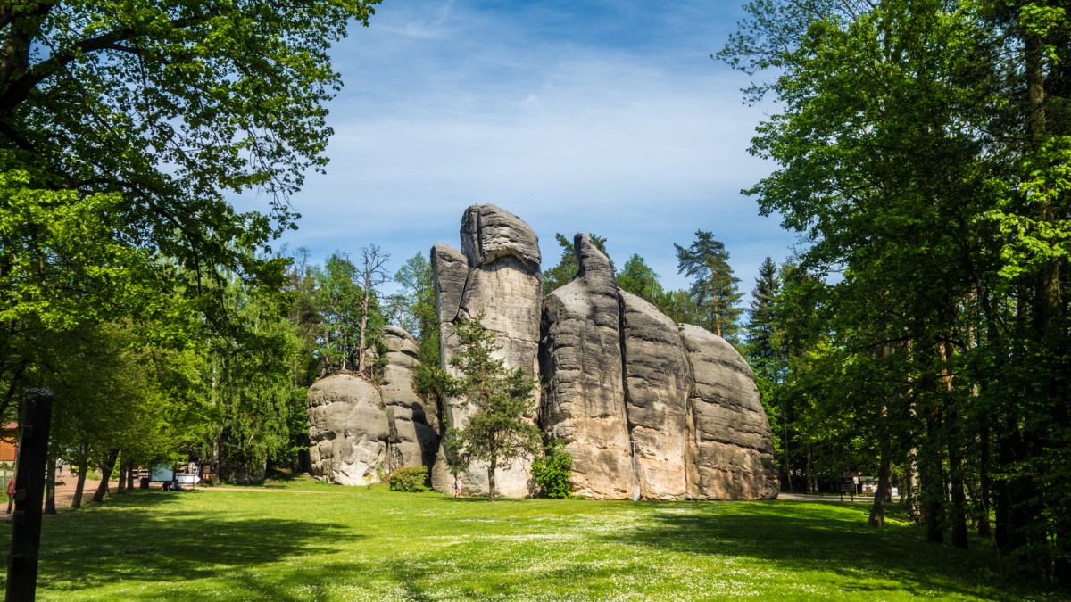 Zdjęcia: Adrspach, Kraj hradecki, Skały przy wejściu do Skalnego Miasta, CZECHY Zdjęcia: Adrspach, Kraj hradecki, Skały przy wejściu do Skalnego Miasta, CZECHY