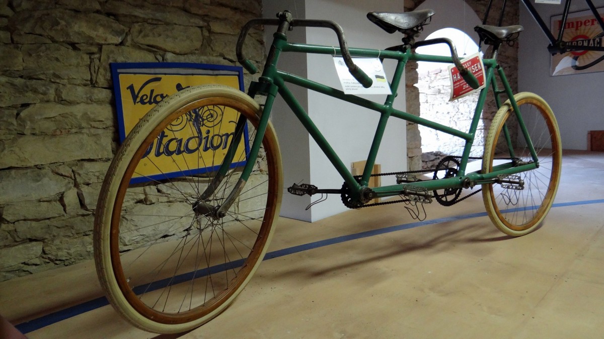 Zdjęcia: Nové Hrady, Pardubický kraj, Muzeum cyklistyki - w tandemie, CZECHY Zdjęcia: Nové Hrady, Pardubický kraj, Muzeum cyklistyki - w tandemie, CZECHY