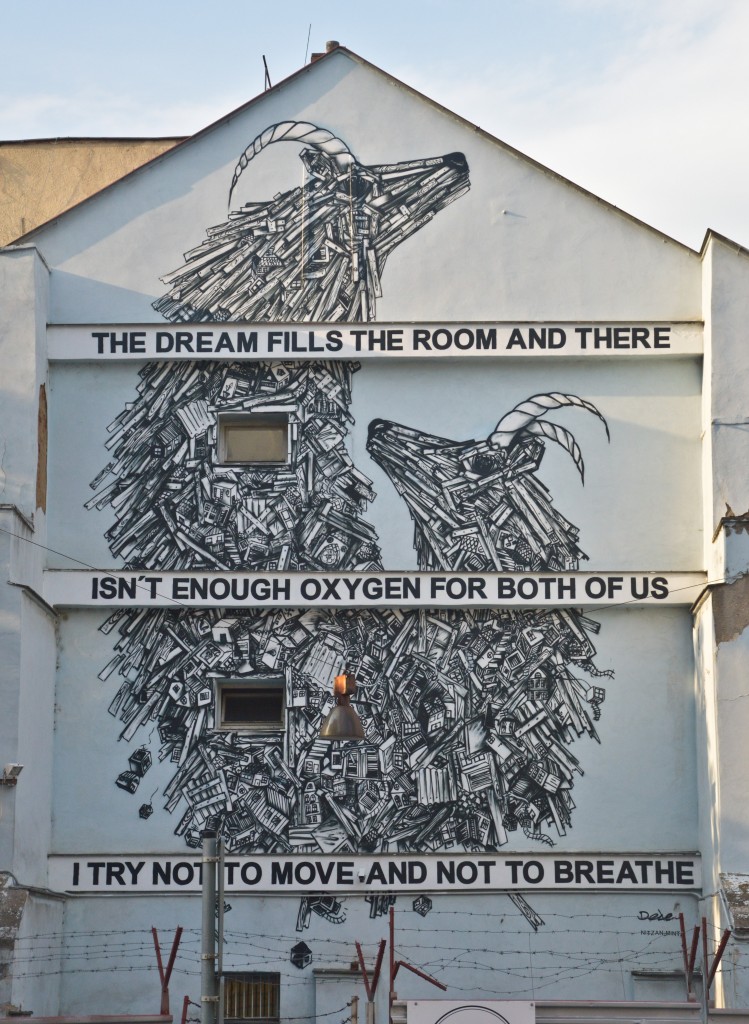 Zdjęcia: Zizkov, Praga, Street Art, CZECHY Zdjęcia: Zizkov, Praga, Street Art, CZECHY