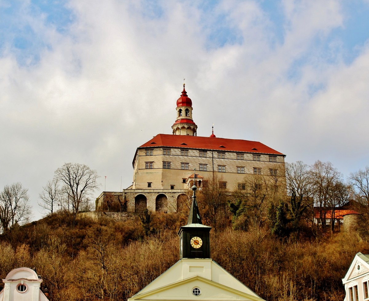 Zdjęcia: Nachod, Kraj Hradecki, Zamek góruje nad miastem, CZECHY Zdjęcia: Nachod, Kraj Hradecki, Zamek góruje nad miastem, CZECHY