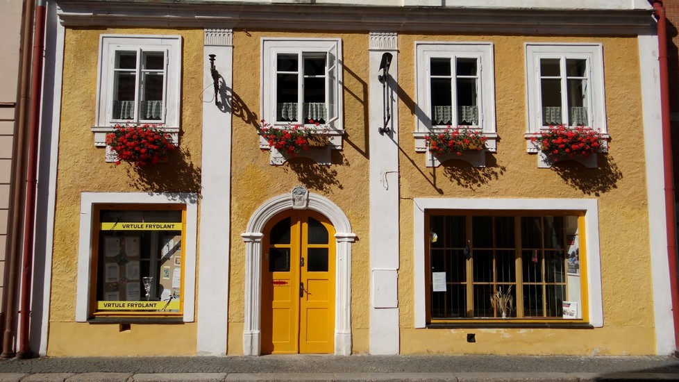 Zdjęcia: Frydlant, Liberecký kraj, En face, CZECHY Zdjęcia: Frydlant, Liberecký kraj, En face, CZECHY